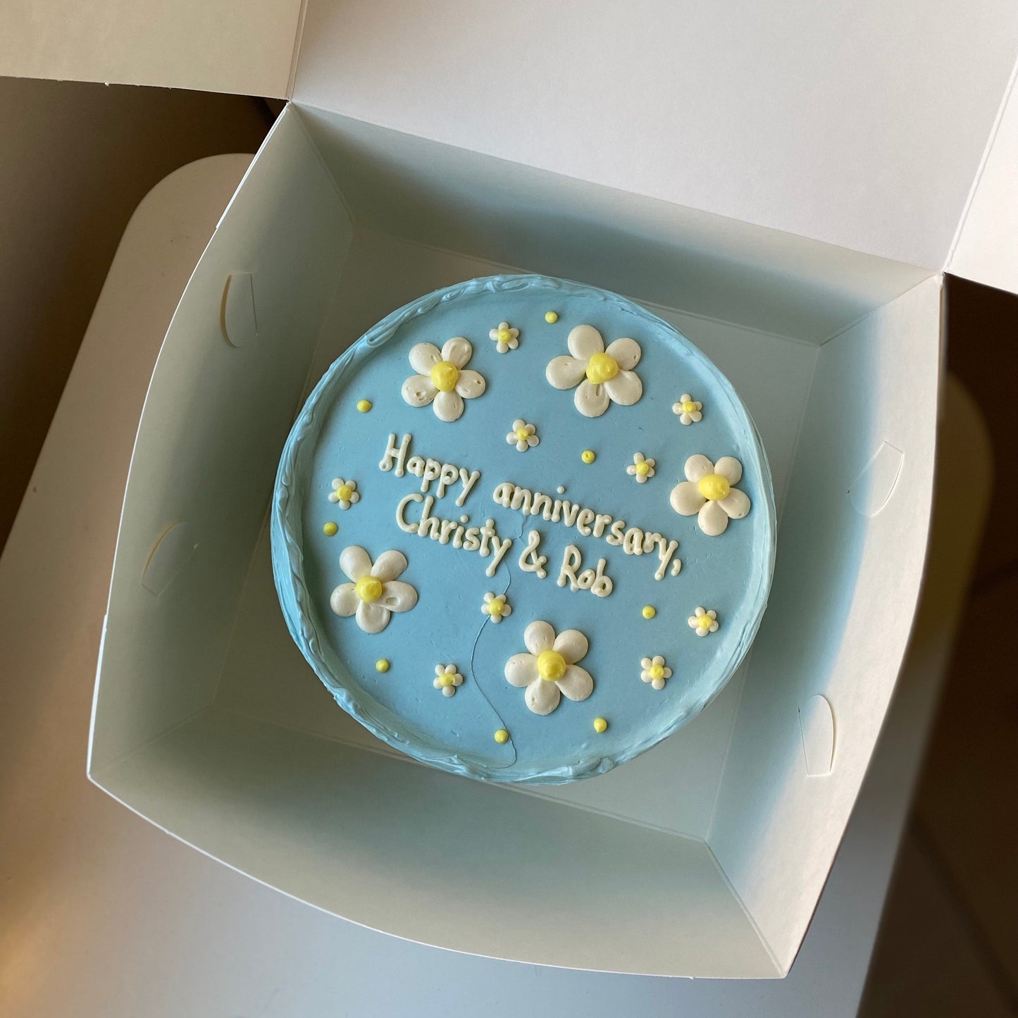 Prettiest Daisy cake