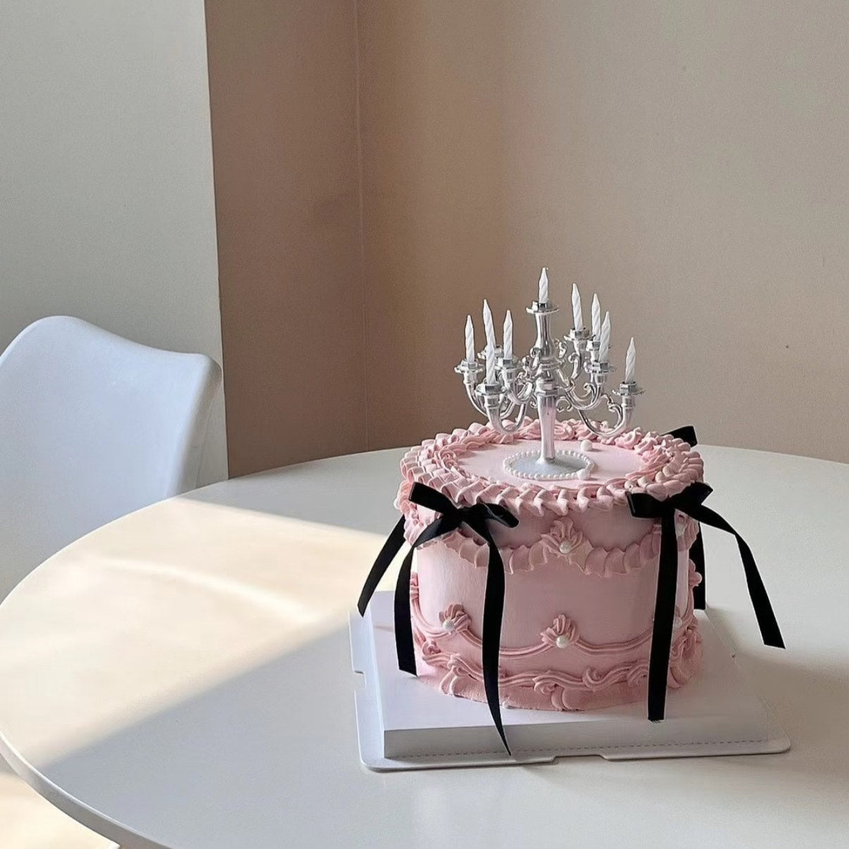 Pink/Black Bows Candelabra cake