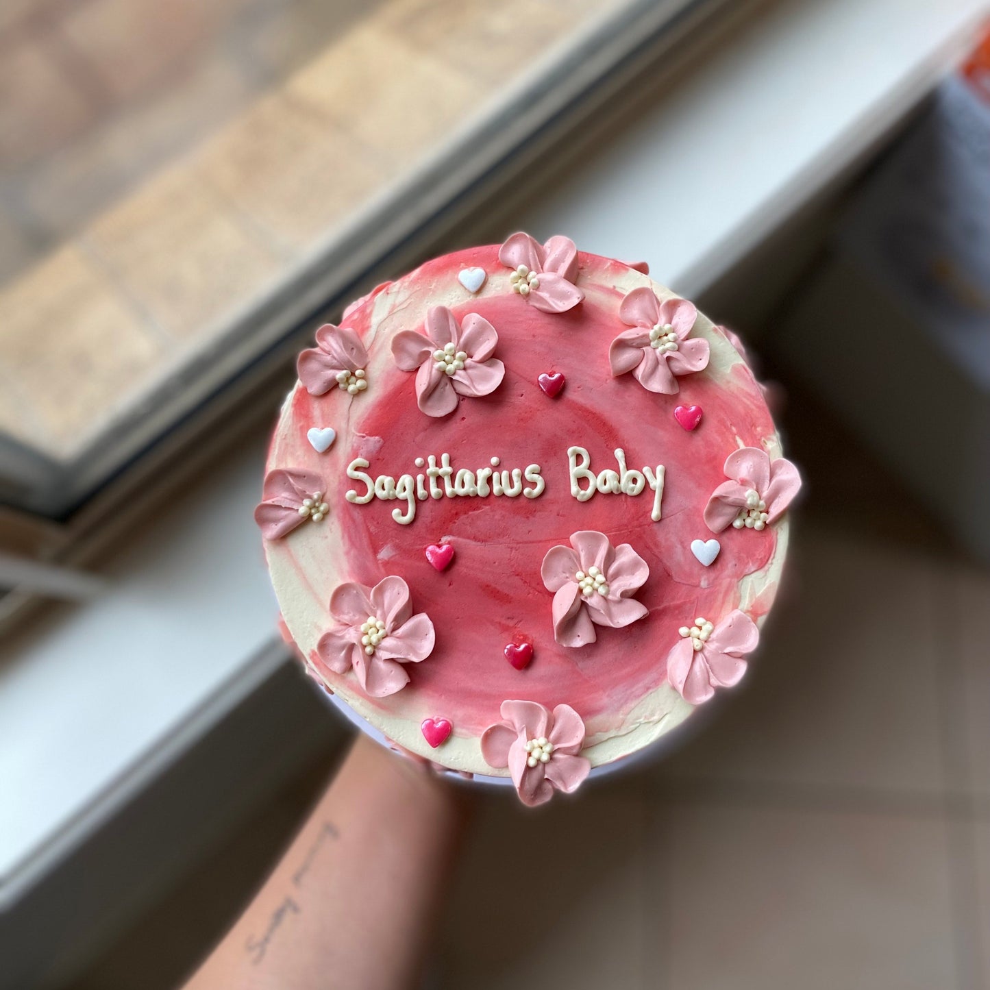 Red Petals Message cake