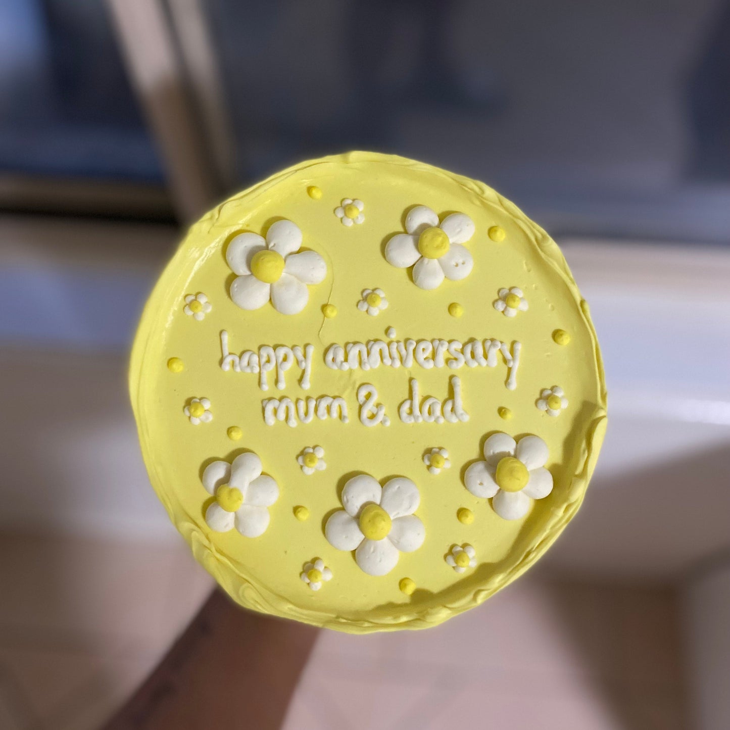 Prettiest Daisy cake